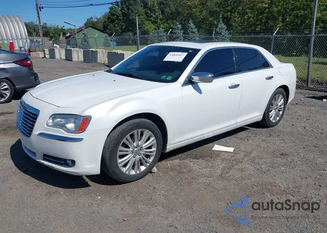 2014 Chrysler 300C Awd from USA, damaged, VIN 2C3CCAKT5EH128694
